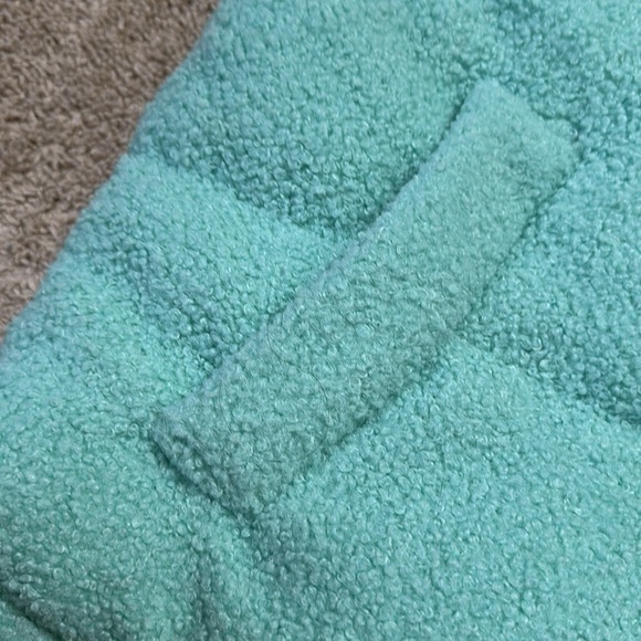 Wild Fable teal mint green puffer Sherpa oversized vest | women’s M NWT - Picture 3 of 6